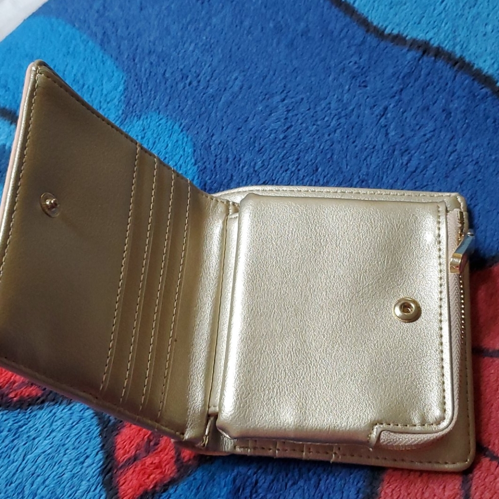 Wallet - Picture 2 of 3